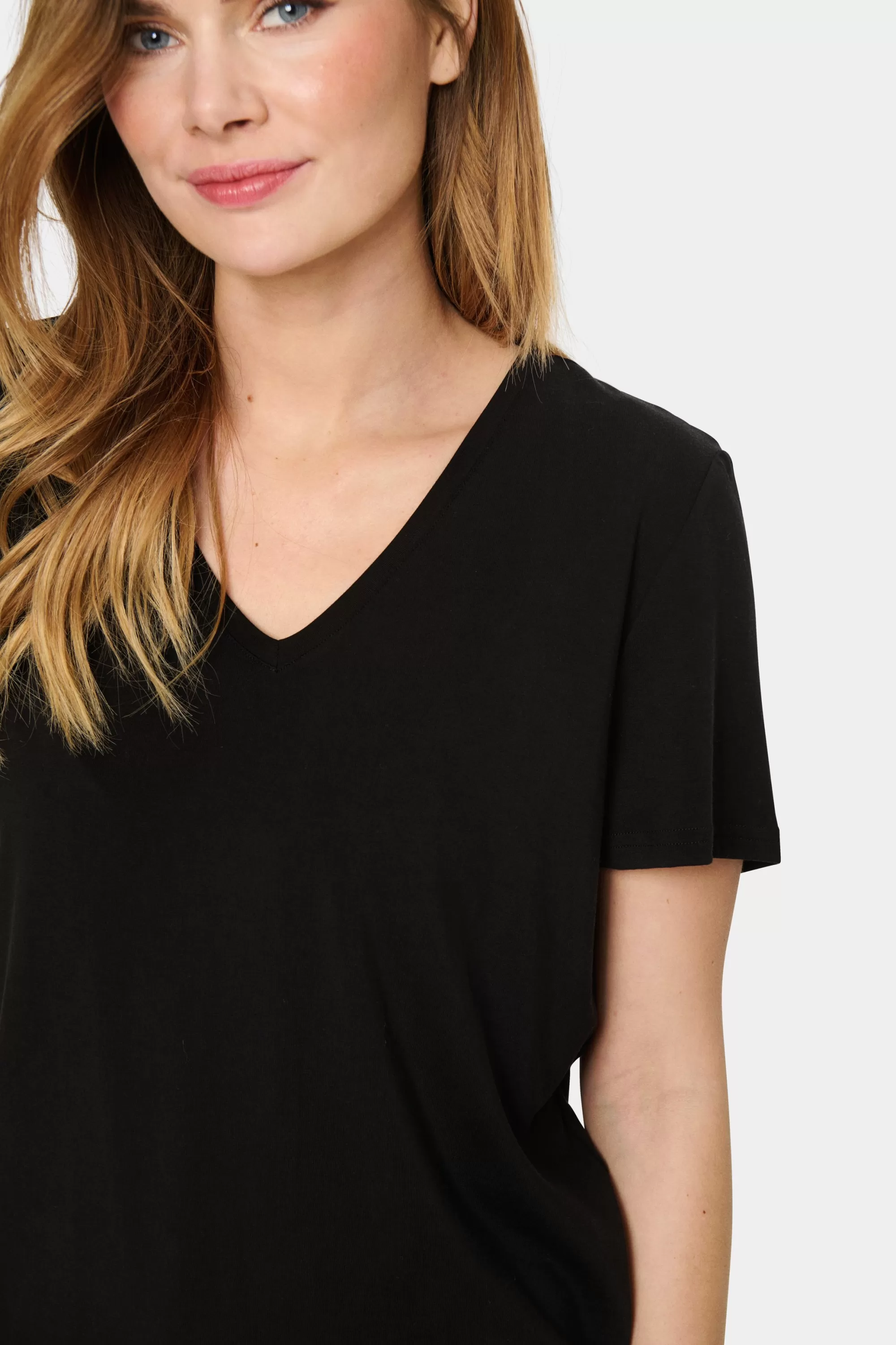 SaintTropez AdeliaSZ T-shirt Black Fashion