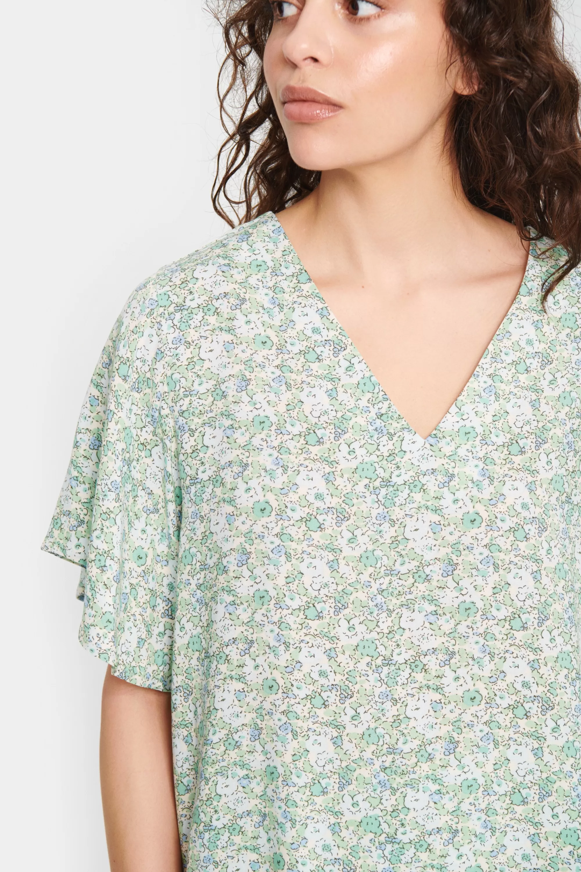 SaintTropez EduaSZ Blus IceWaterFleurs Online
