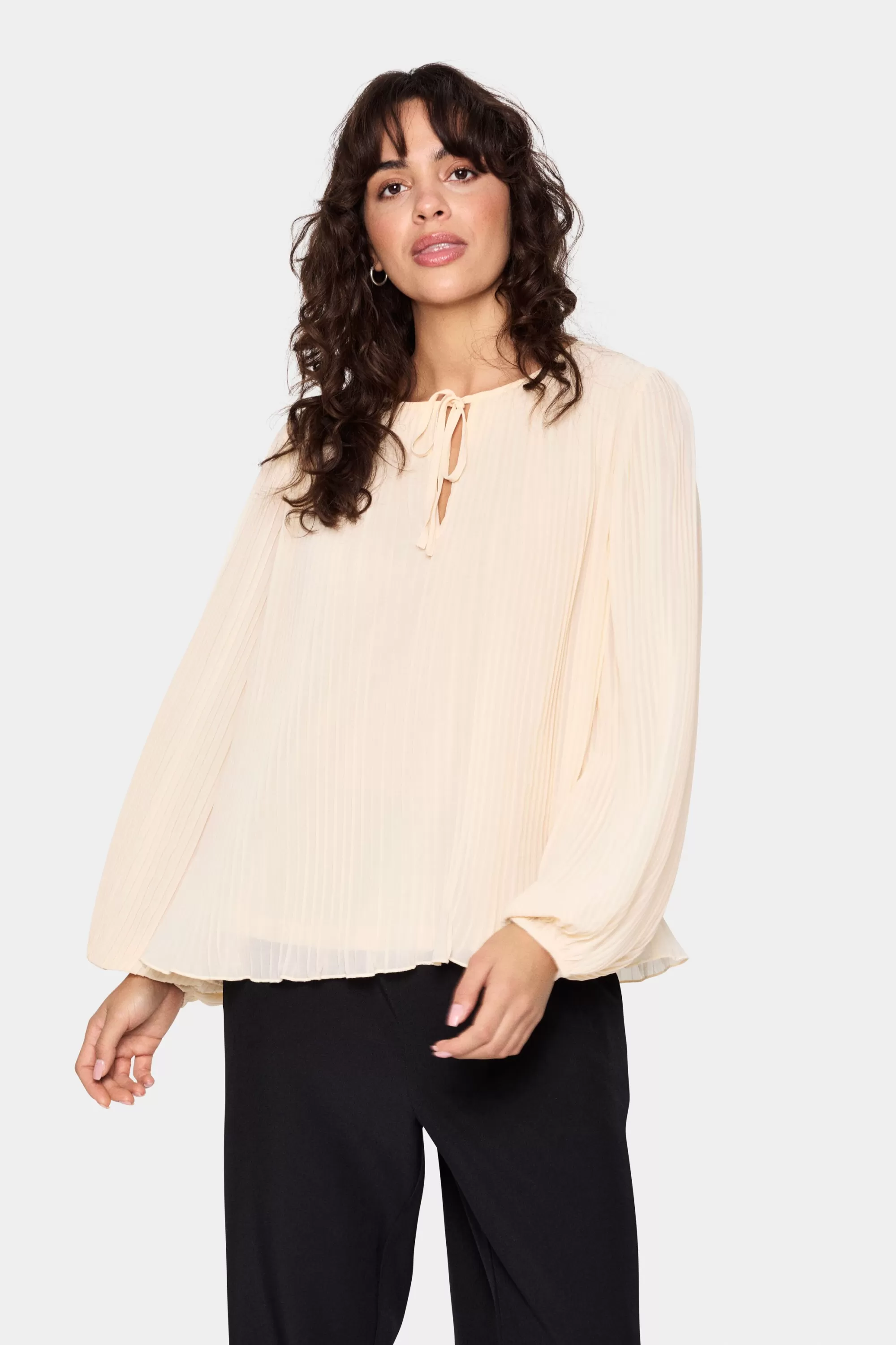 SaintTropez HoomaSZ Blus Creme Store