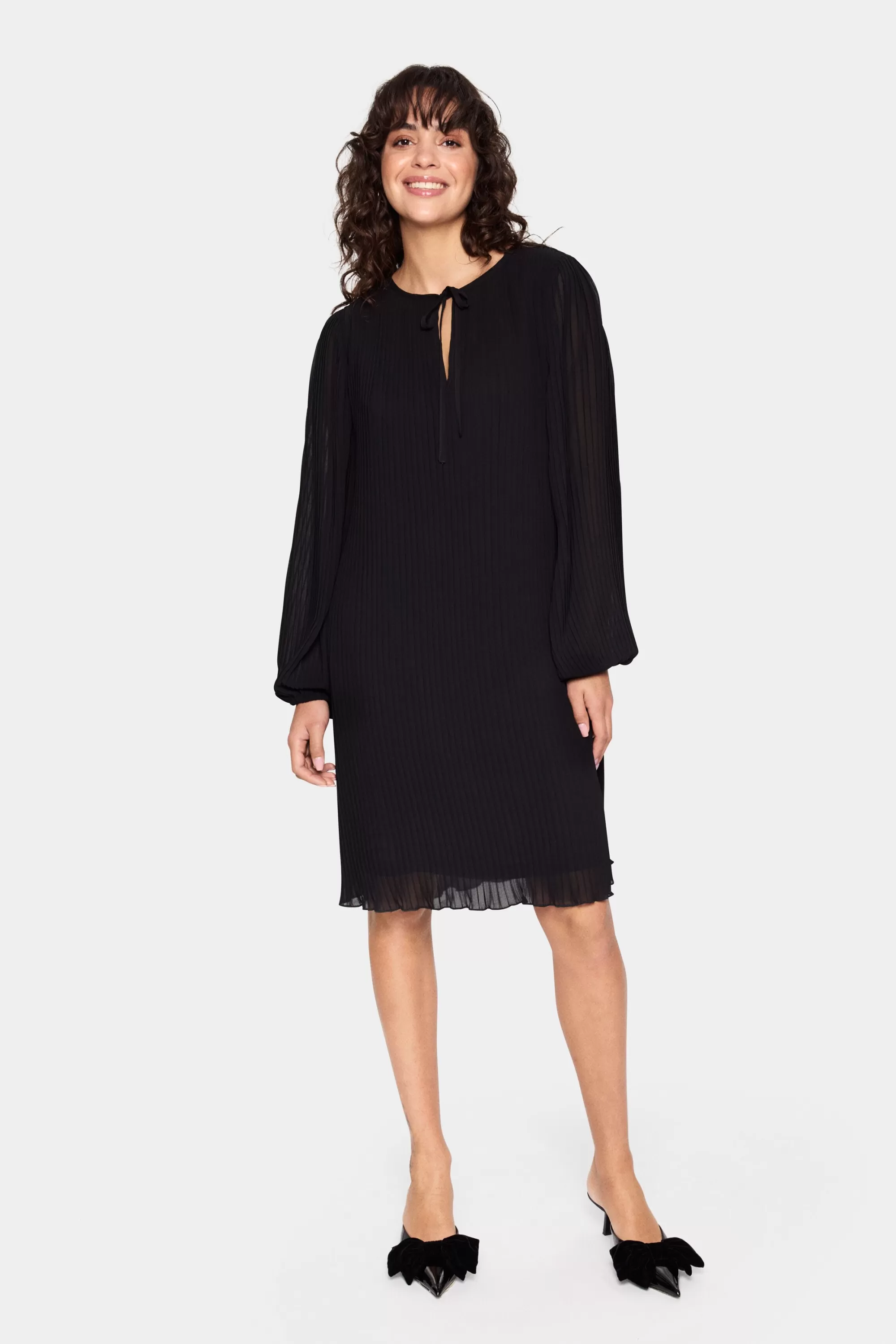 SaintTropez HoomaSZ Klänning Black Flash Sale