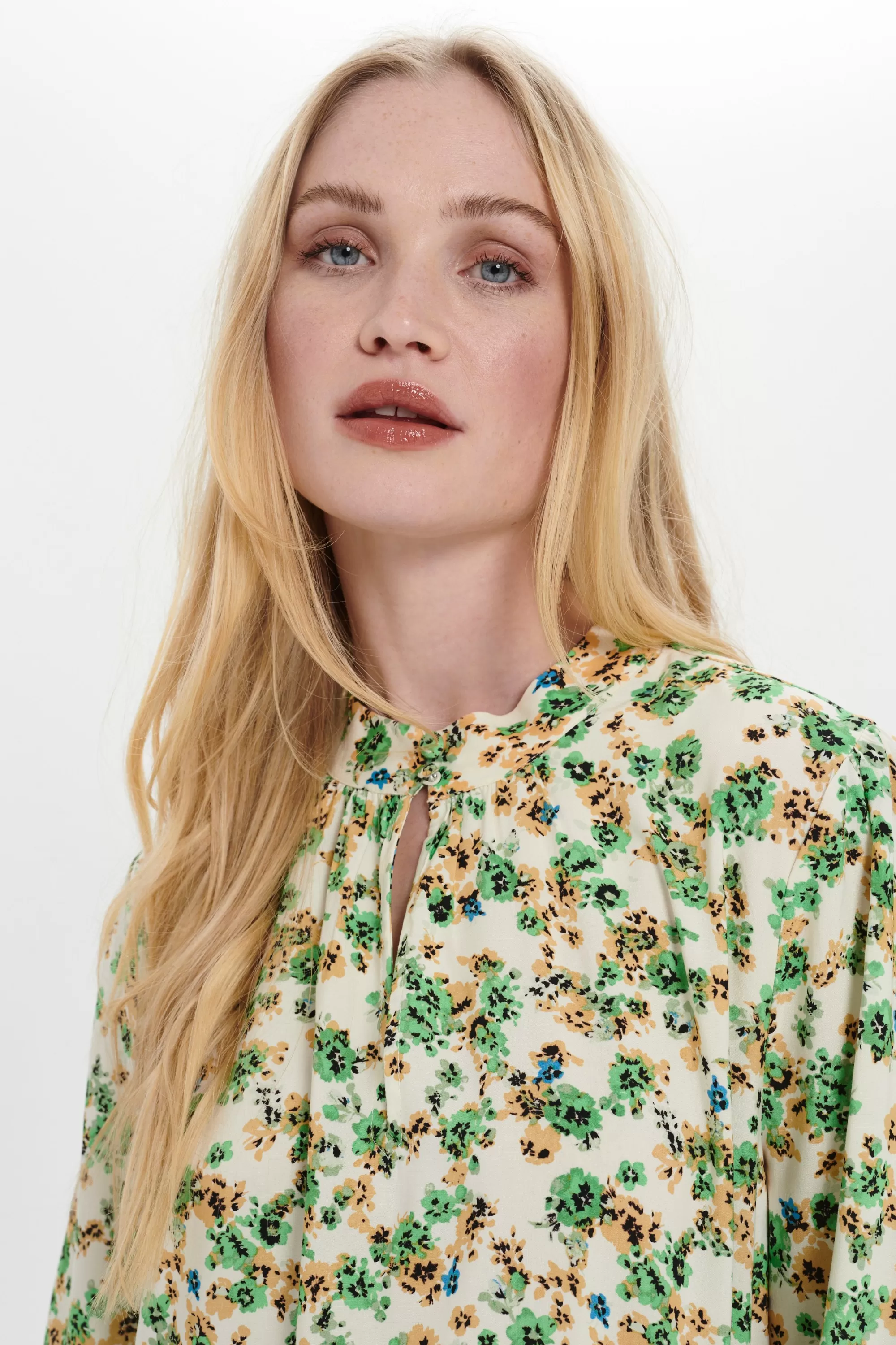 SaintTropez LoveenSZ Blus BoneWhiteNatureGarden Store