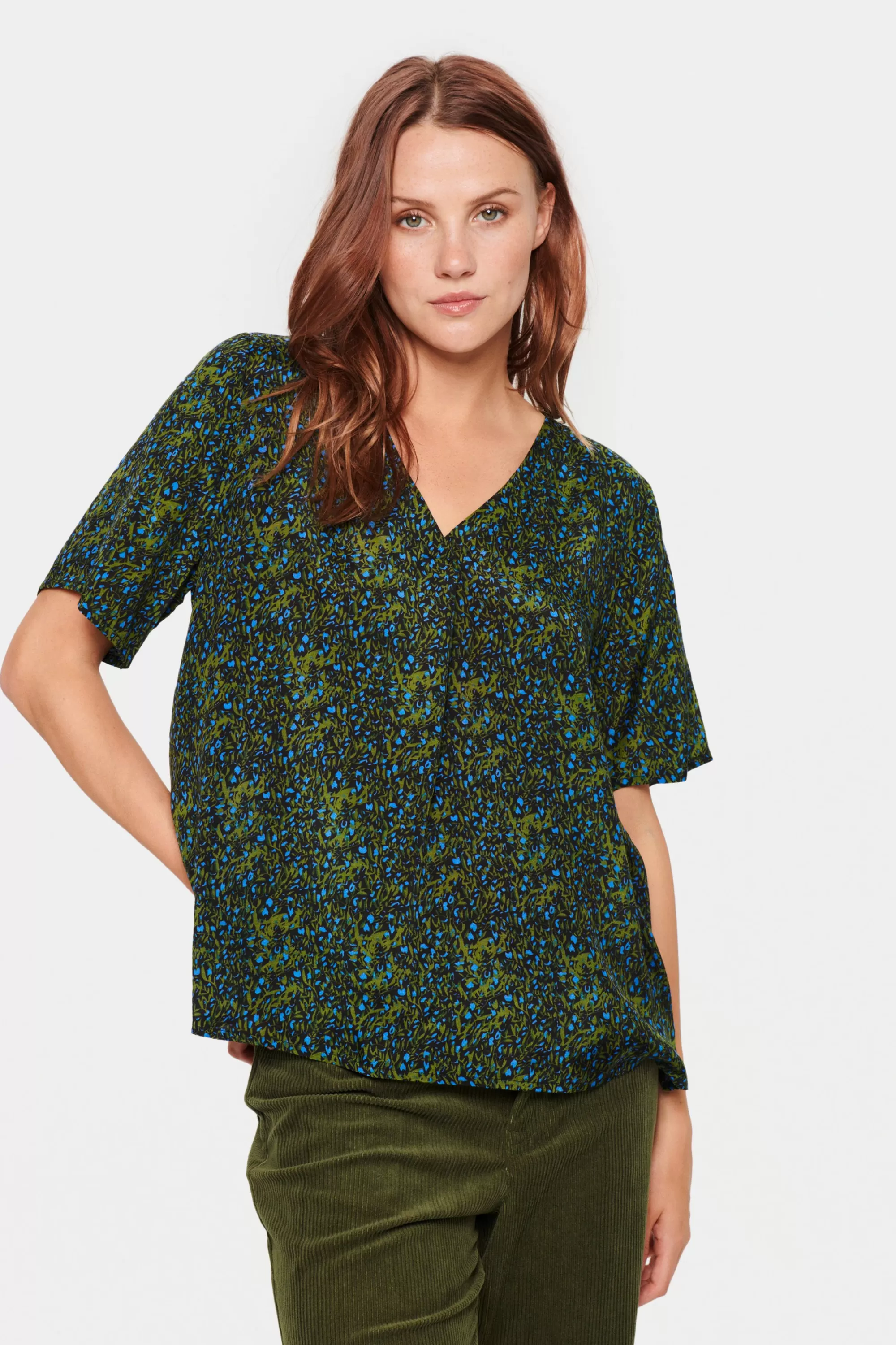 SaintTropez TamaSZ Top BlackSpindleFlorals Shop